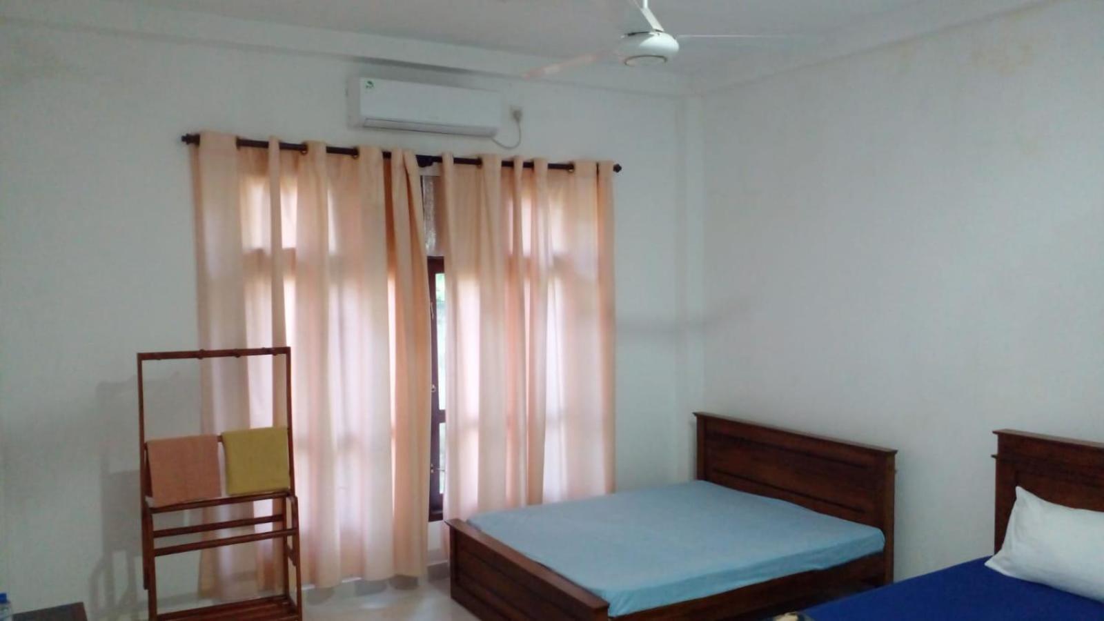 Bosadi Homestay Katunayaka Bagian luar foto